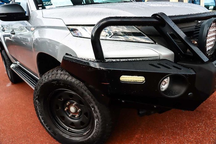 2019 Mitsubishi Triton GLX+