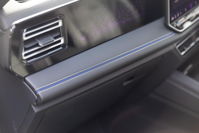 2025 Volkswagen Tiguan 195TSI R-Line