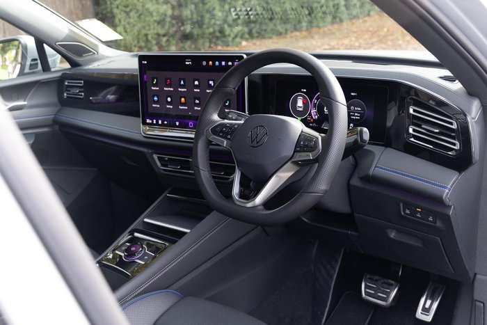 2025 Volkswagen Tiguan 195TSI R-Line