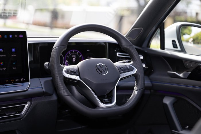 2025 Volkswagen Tiguan 195TSI R-Line