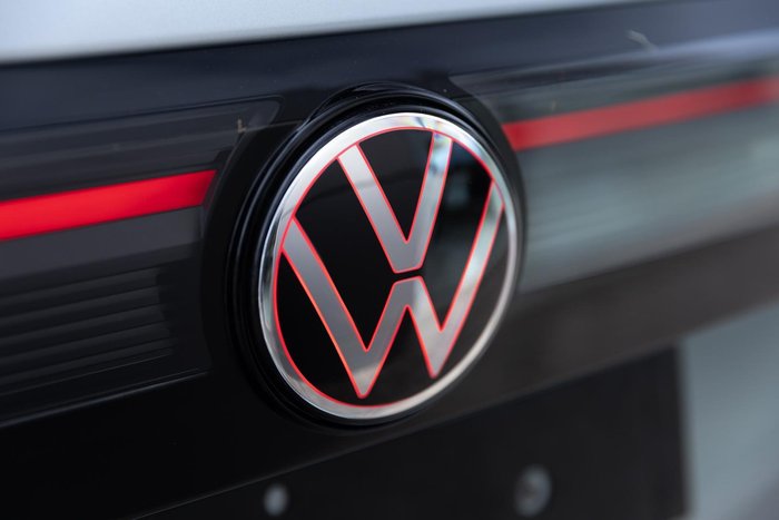 2025 Volkswagen Tiguan 195TSI R-Line