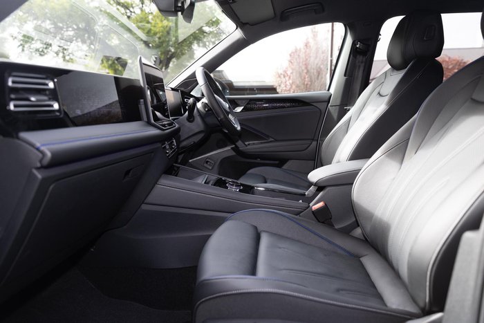 2025 Volkswagen Tiguan 195TSI R-Line