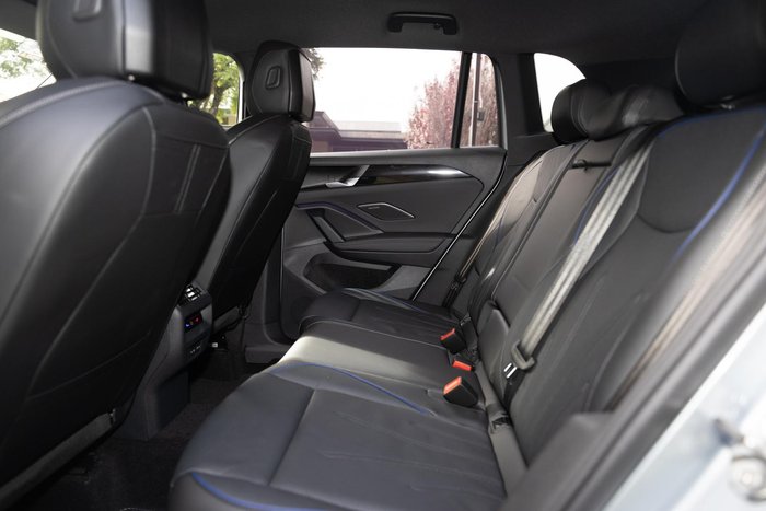 2025 Volkswagen Tiguan 195TSI R-Line
