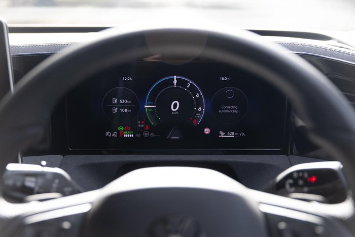 2026 Volkswagen Tiguan 200TSI eHybrid R-Line