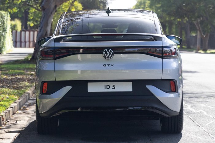 2025 Volkswagen ID.5 GTX