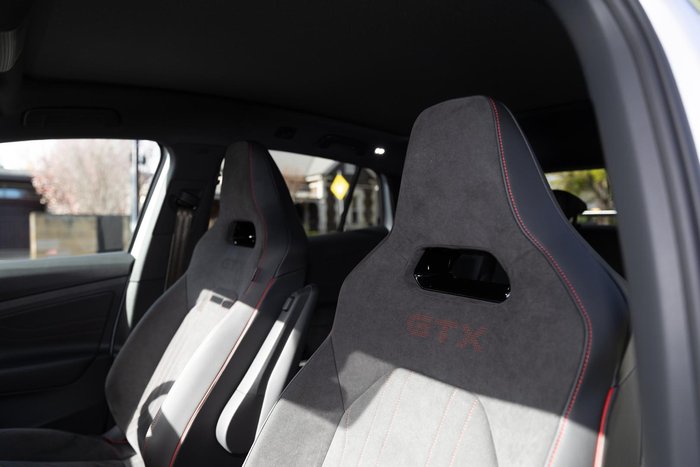2025 Volkswagen ID.5 GTX