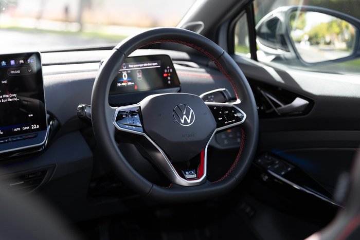 2025 Volkswagen ID.5 GTX