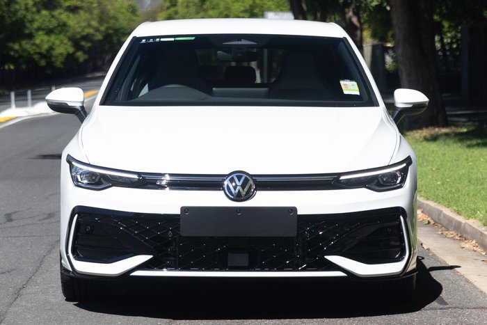 2025 Volkswagen Golf 110TSI R-Line