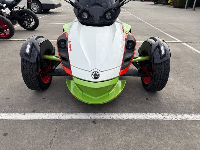 2015 BRP SPYDER RS-S SE5