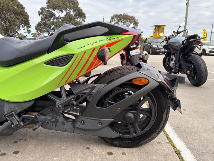 2015 BRP SPYDER RS-S SE5