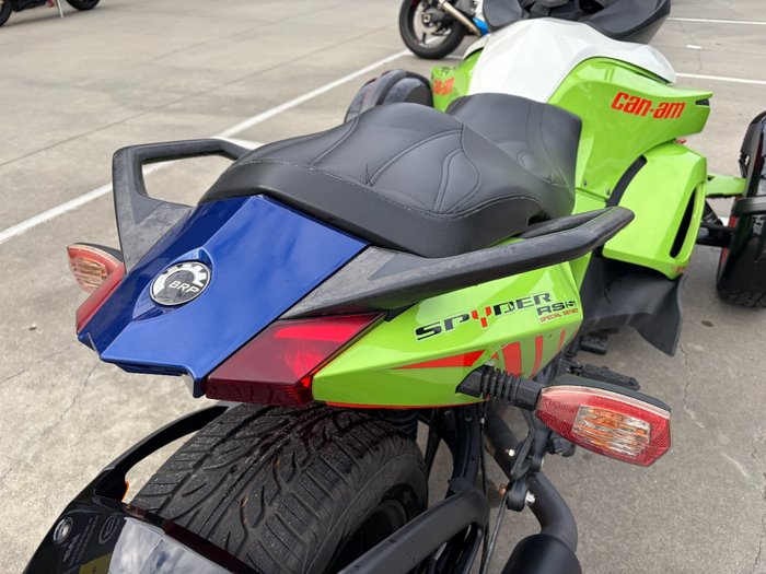 2015 BRP SPYDER RS-S SE5