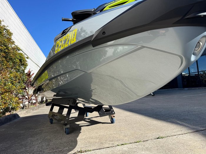 2026 SEA-DOO RXT-X RS 325