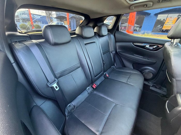 2015 Nissan QASHQAI TL