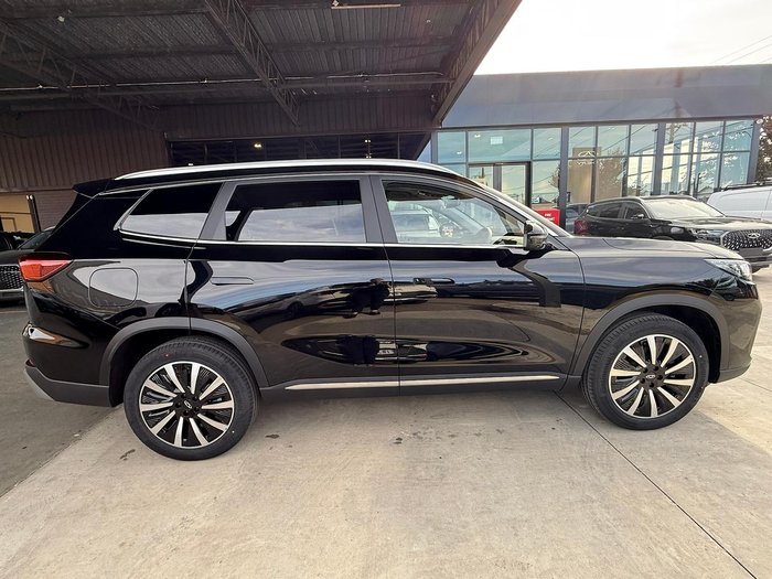 2026 Chery Tiggo 8 Super Hybrid Urban