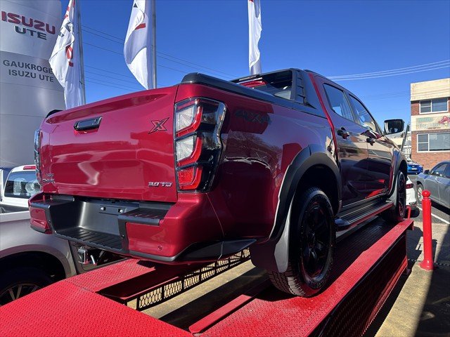 2026 ISUZU D-MAX XT