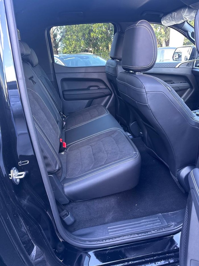 2026 Volkswagen Amarok TDI600 Dark Label
