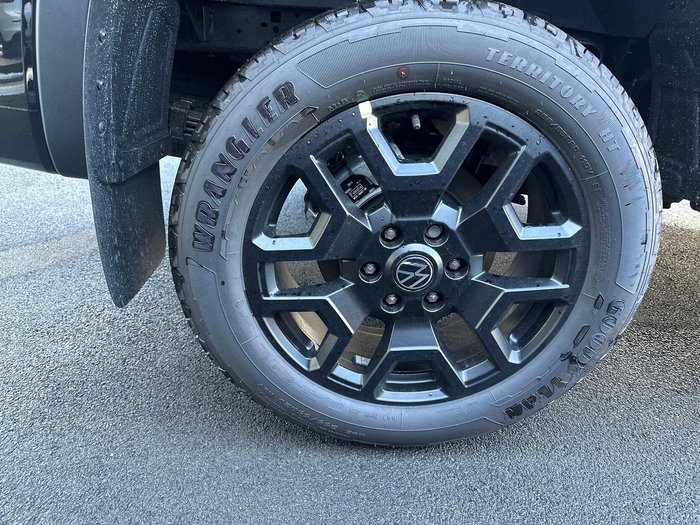 2026 Volkswagen Amarok TDI600 Dark Label