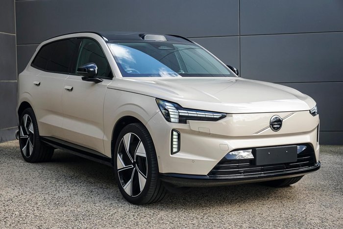 2024 Volvo EX90