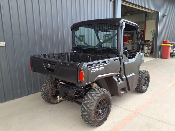 2023 Can-Am Defender XU HD10 Defender Green