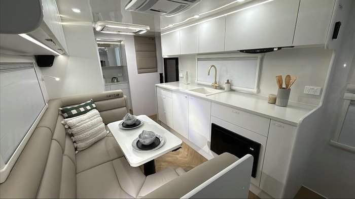 2026 Lotus Caravans Trooper 21'9 Tr219cl