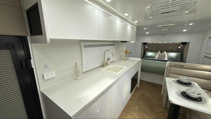 2026 Lotus Caravans Trooper 21'9 Tr219cl