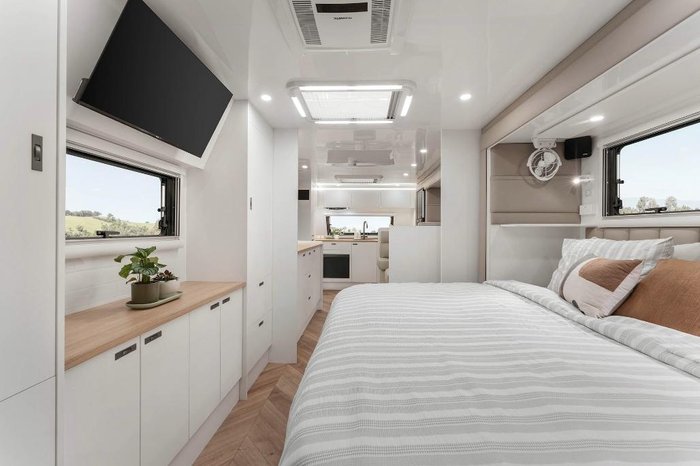 2026 Lotus Caravans Hollywood 246
