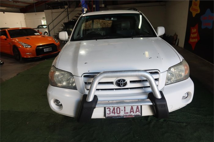 2003 Toyota Kluger