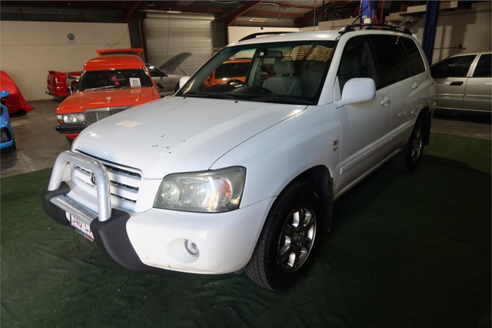 2003 Toyota Kluger