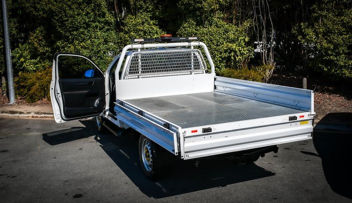 2023 Toyota Hilux SR