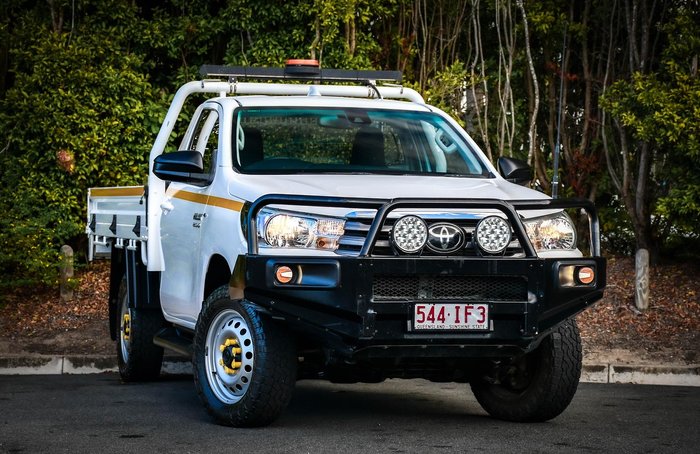 2023 Toyota Hilux SR