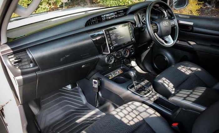 2023 Toyota Hilux SR