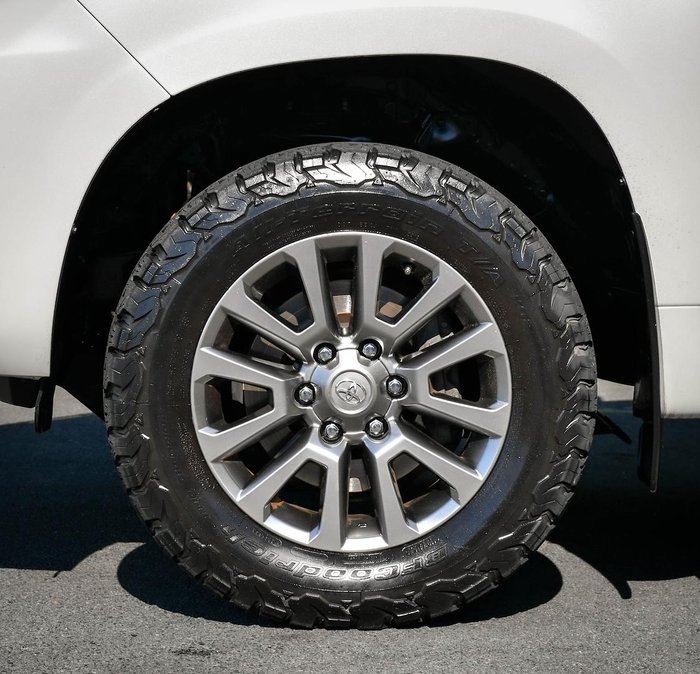 2019 Toyota Landcruiser Prado VX