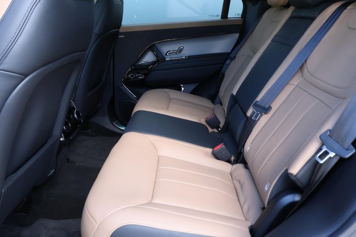 2024 Land Rover Range Rover Sport D350 Dynamic HSE