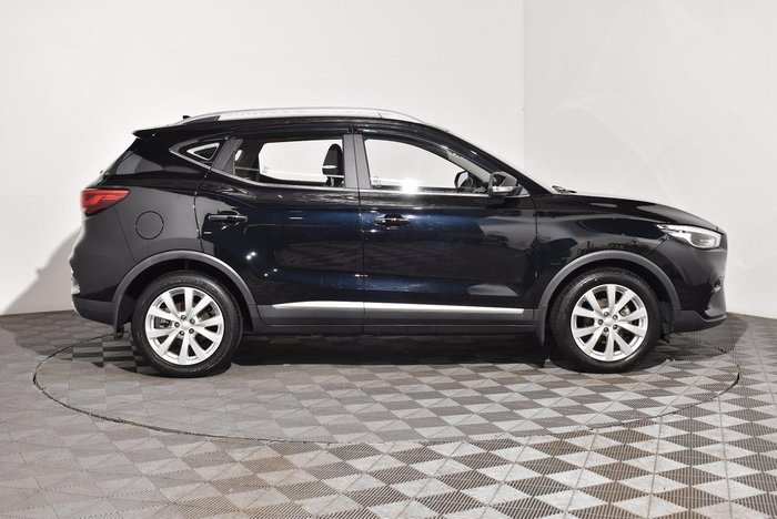 2022 MG ZST Core