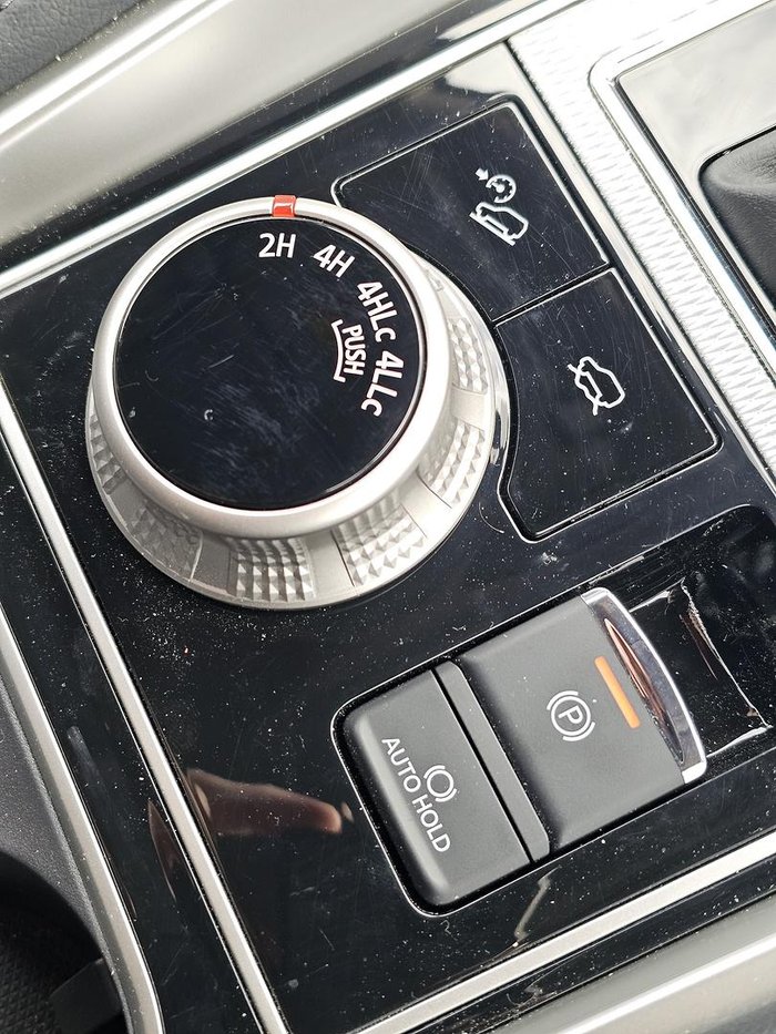 2024 Mitsubishi Pajero Sport GLS