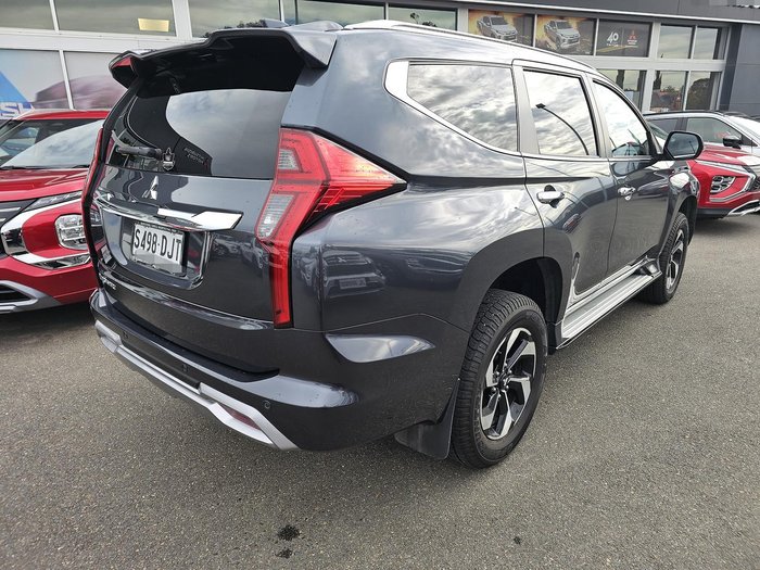 2024 Mitsubishi Pajero Sport GLS