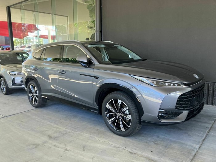2025 MG HS Essense