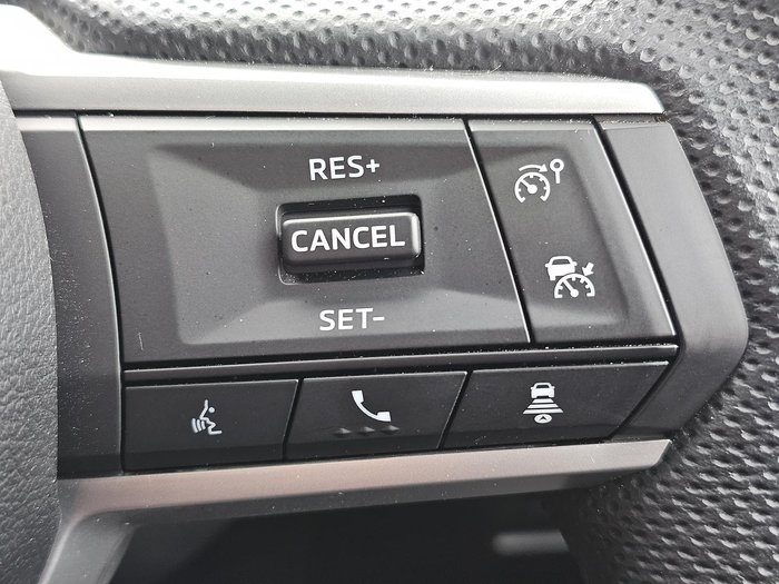 2025 Mitsubishi Triton GLS