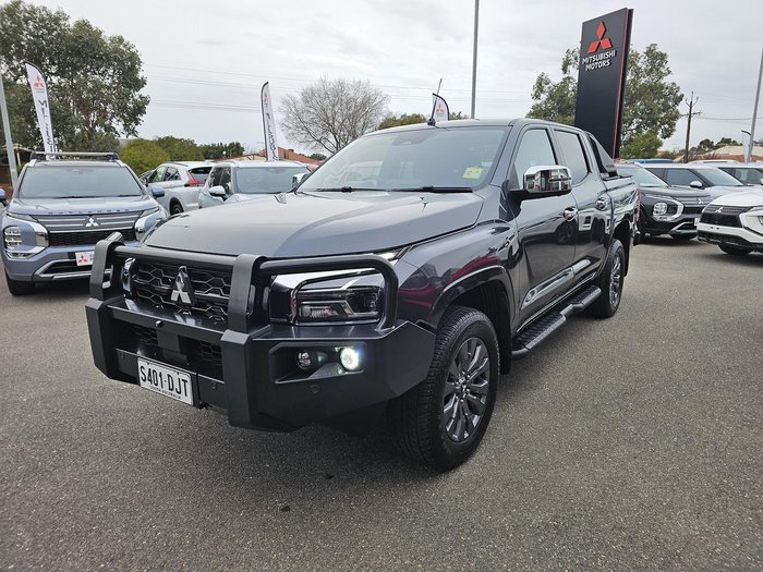 2025 Mitsubishi Triton GLS