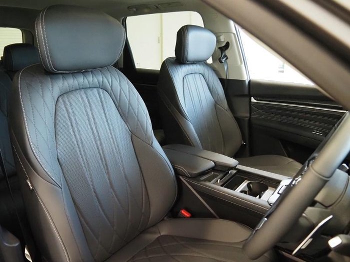 2026 LDV D90 Executive