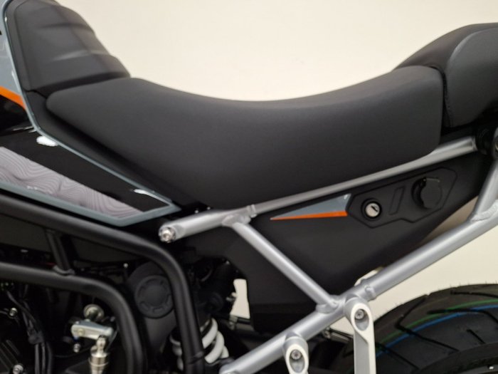 2027 Triumph TIGER 900 RALLY DESERT grey