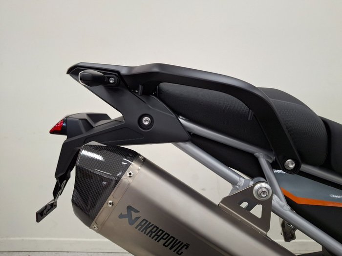 2027 Triumph TIGER 900 RALLY DESERT grey