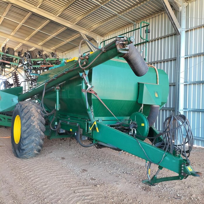 2011 Ausplow D300-61 & Simplicity 12000 Aircart TBT