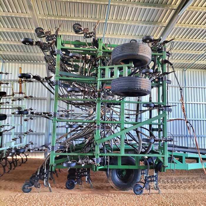 2011 Ausplow D300-61 & Simplicity 12000 Aircart TBT