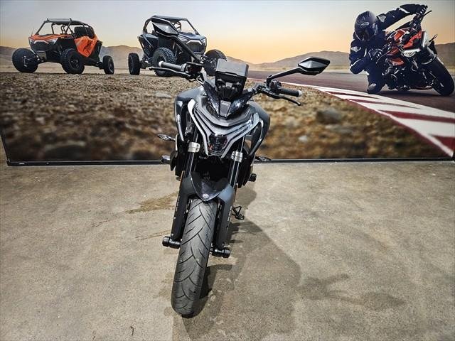 2024 CFMOTO 800NK Advance