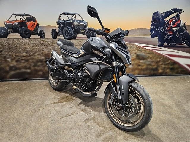 2024 CFMOTO 800NK Advance