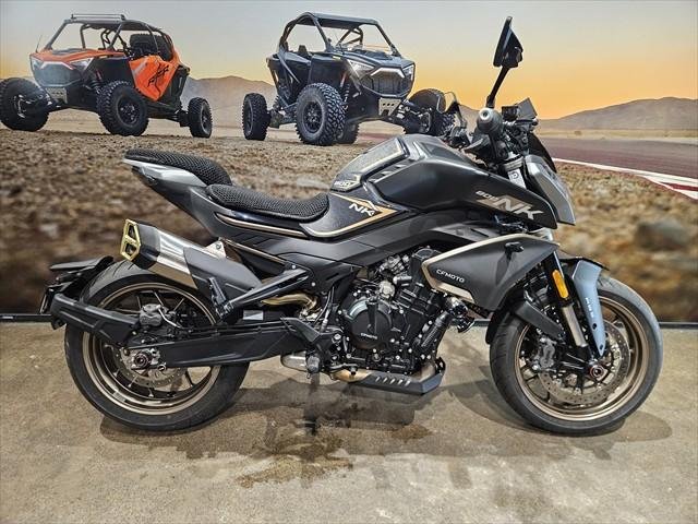 2024 CFMOTO 800NK Advance MY23