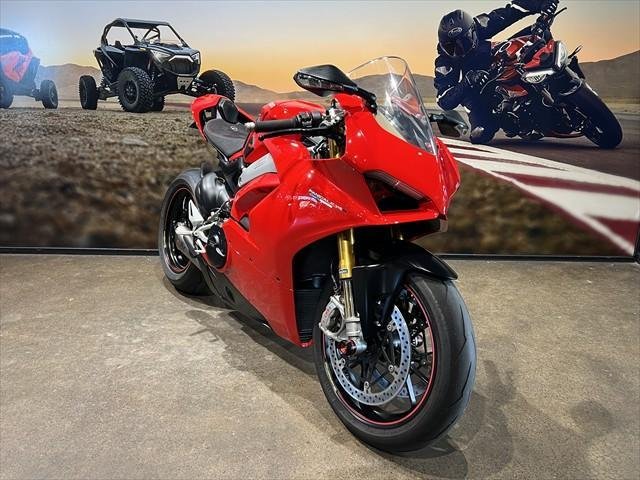 2018 Ducati Panigale V4 S
