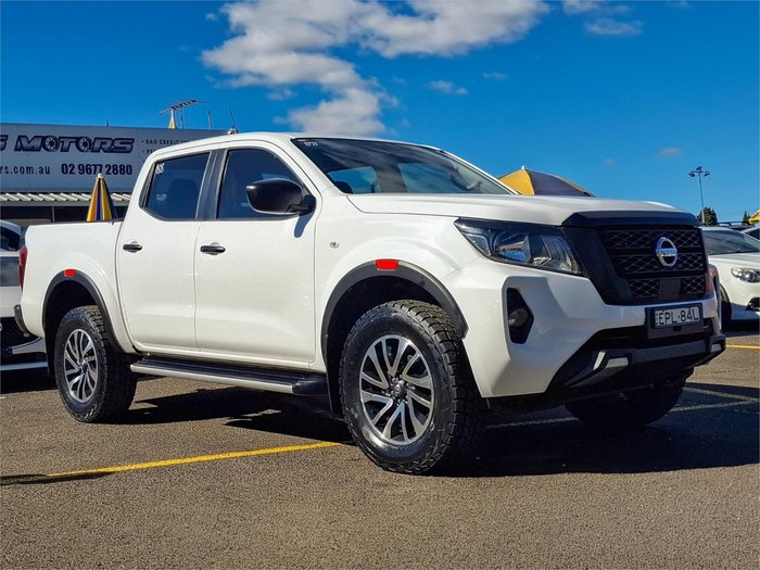 2020 Nissan Navara SL