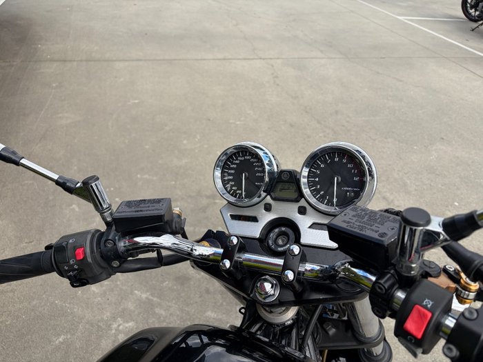 2013 Yamaha XJR1300 Black